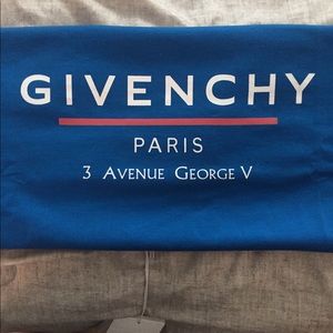 Givenchy T-shirt